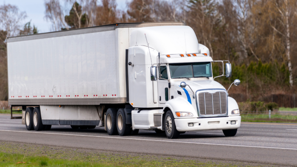 Advantages of Reliable Long-Haul Trucking Services