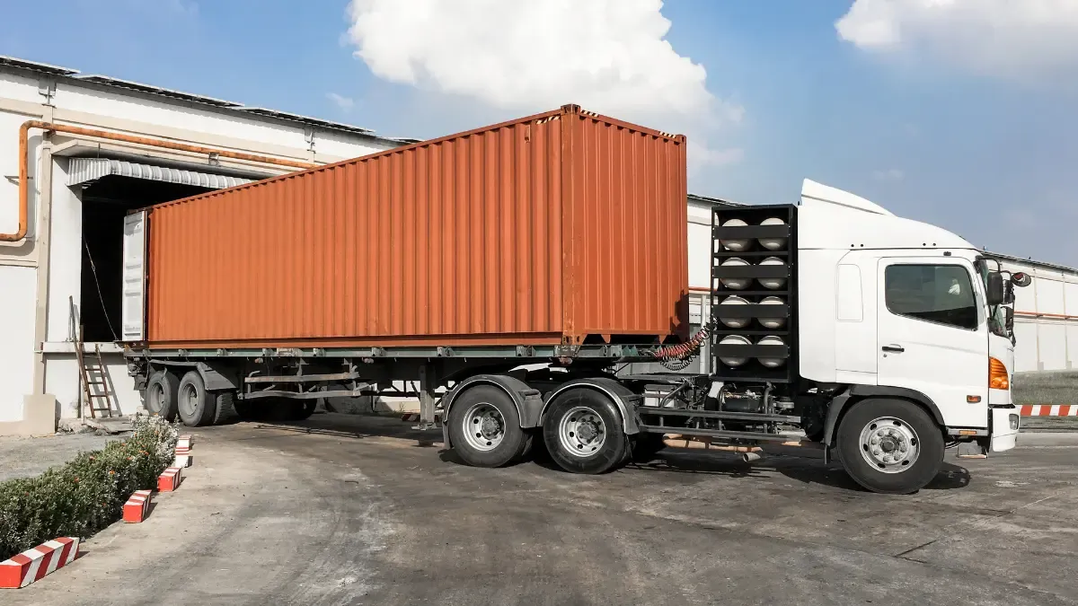 How On-Site Storage Containers Help Construction Projects